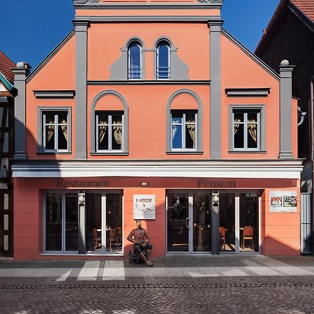 U-Nautic Restaurant & Pension Waren  Eksteriør billede